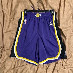 Nike NBA Men’s Los Angeles Lakers Basketball Shorts